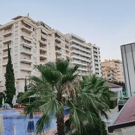 Edlira Apartment